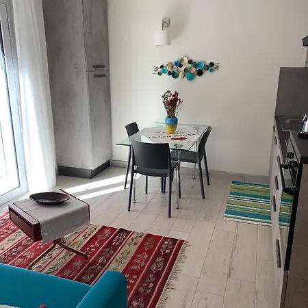 8 Di Cuori 3* ريميني