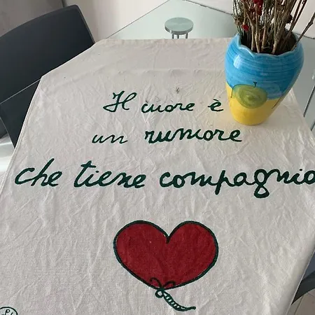 לינה וארוחת בוקר 8 Di Cuori *